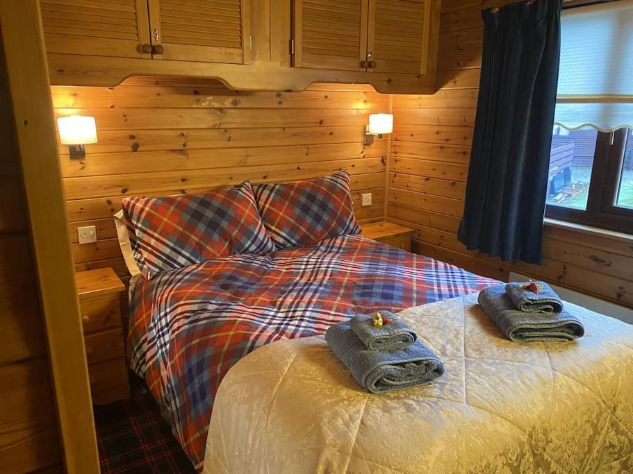 Cozy Cabin With Stunning Loch Lomond Views Rowardennan Exterior photo
